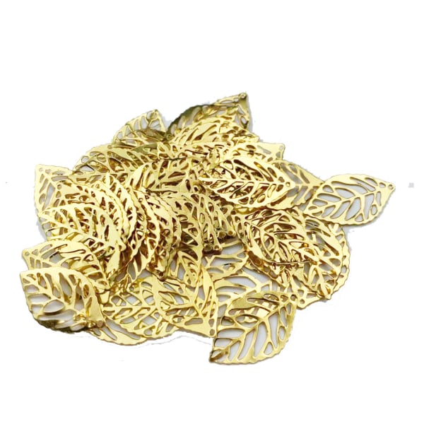 100 kpl metalliseoksesta porattuja puunlehtiä tee-se-itse-käsitöiden kultaa varten