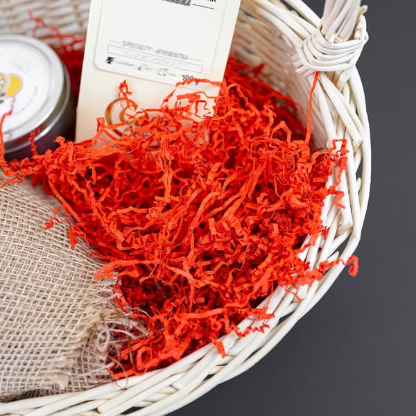 200g Crinkle Shredded Paper Röd Kraftpapper - Jul Presentpapper