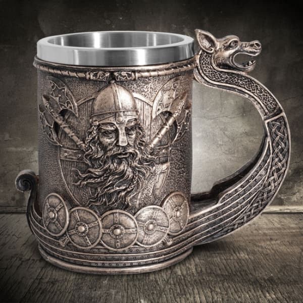 Rustfritt stål middelaldersk vikingskip øl kaffekrus bronsefarge