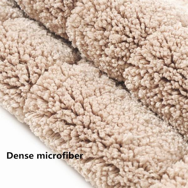 Halvmåneformet absorberende mikrofiber gulvmatte (lys kamel) - E