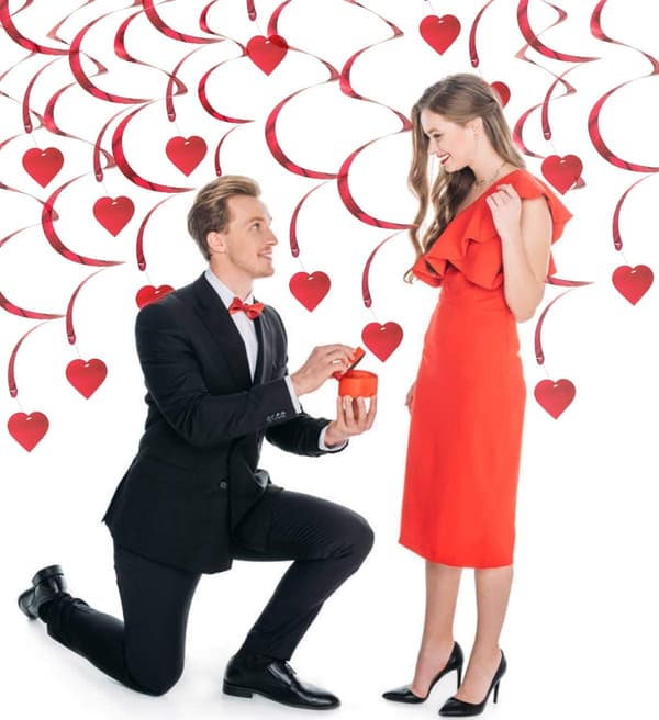 12 Hjerteformede Hengende Dekorasjoner for Valentinsdag og Bryllup
