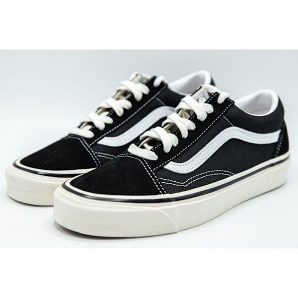 VANS UA Old Skool Sort/Hvid Mixed Sneakers - Canvas overdel - Flad hæl - Snørebånd sort 43