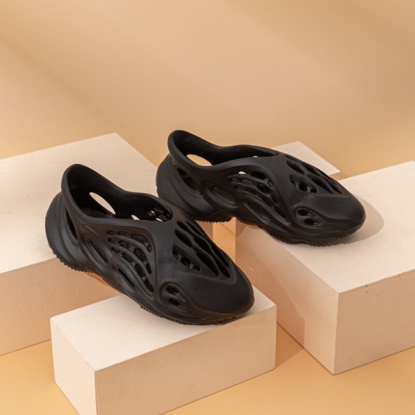 Unisex sandaler för barn Vuxna ungdomar tonåringar utomhus och inomhus Black Size 44-45