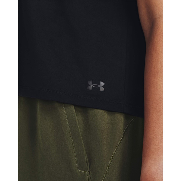 T-paidat Under Armour Motion Ss Mustat 168 - 172 cm/M