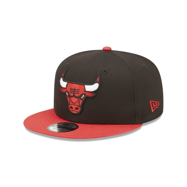 Hatut New Era 9FIFTY Chicago Bulls Mustat Produkt av avvikande storlek