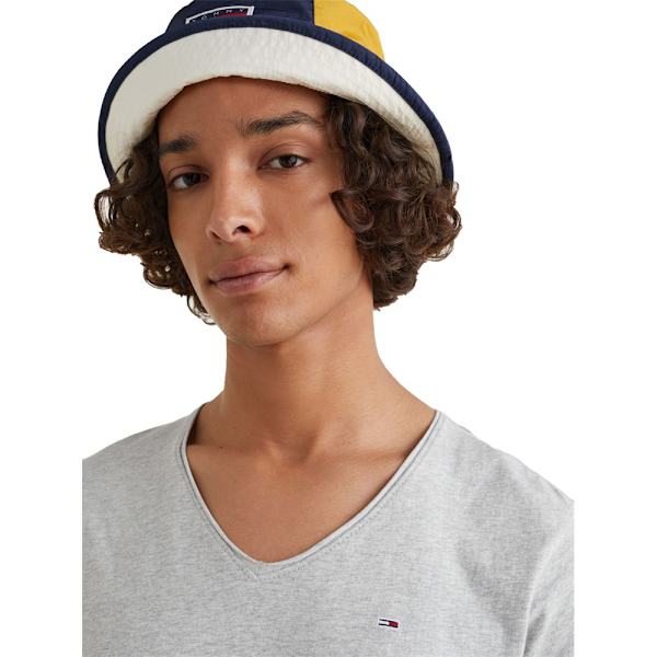 T-shirts Tommy Hilfiger DM0DM09587P01 Grå 184 - 188 cm/XL