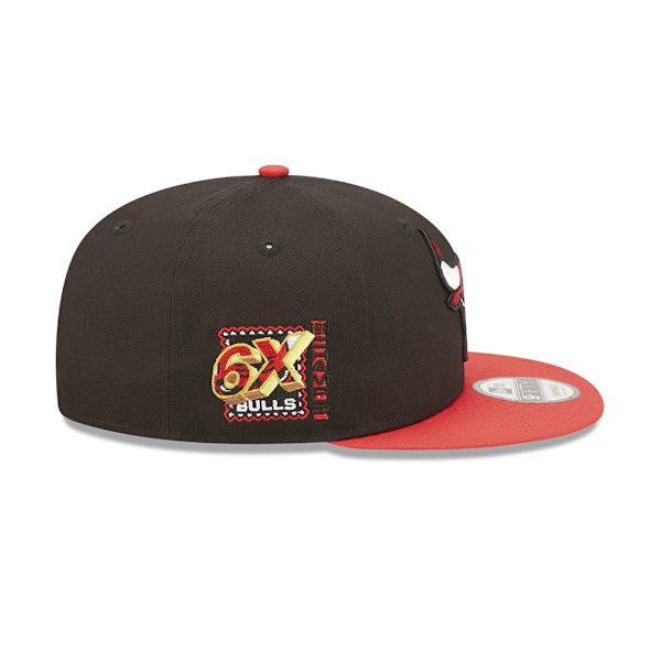 Hatut New Era 9FIFTY Chicago Bulls Mustat Produkt av avvikande storlek