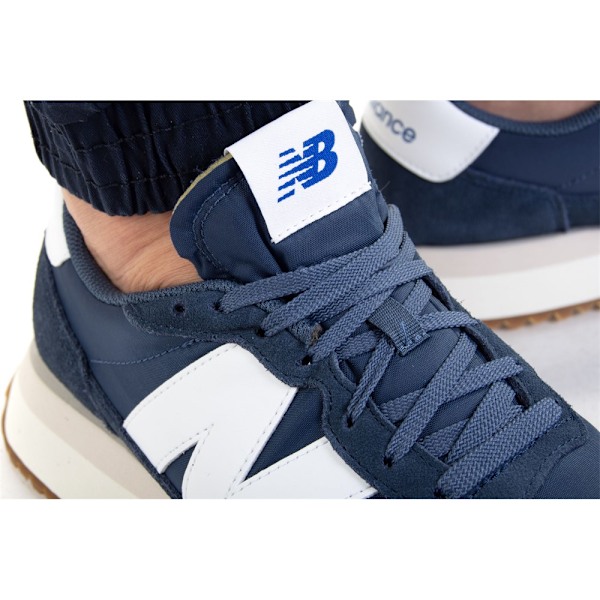 Puolikengät New Balance 237 Tummansininen 45