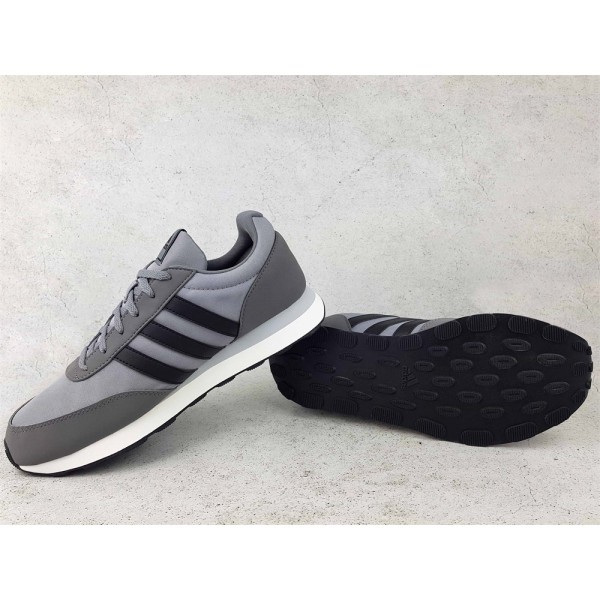 Puolikengät Adidas Run 60S 30 Harmaat 48