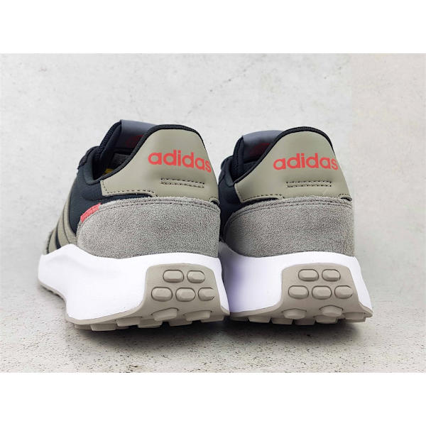 Lågskor Adidas Run 70S Grenade 45 1/3