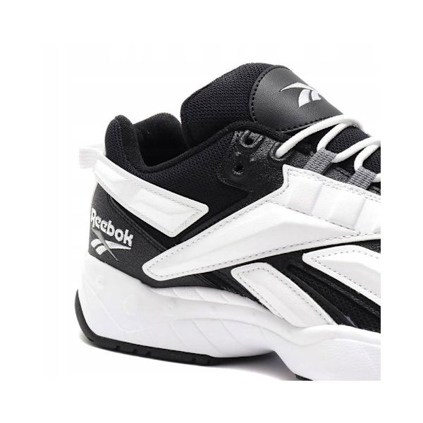 Puolikengät Reebok Intv 96 Mustat 34.5