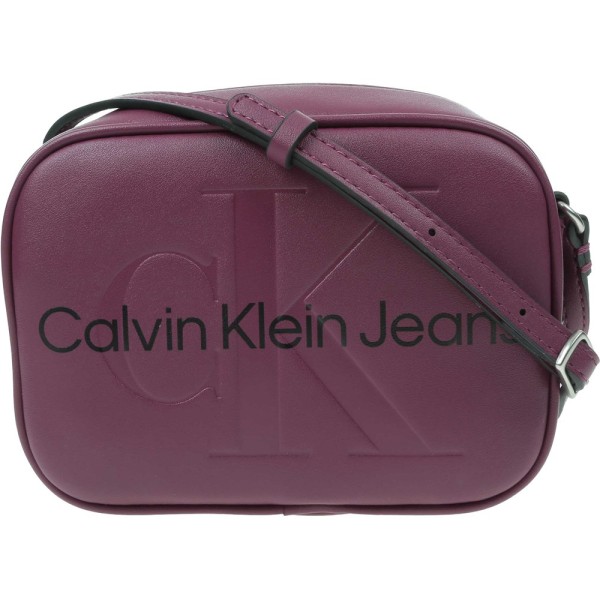 Handväskor Calvin Klein Jeans Sculpted Camera Bag Körsbär