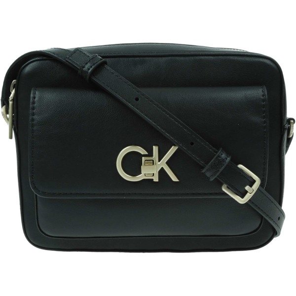 Käsilaukut Calvin Klein Re-lock Camera Bag W flap Mustat