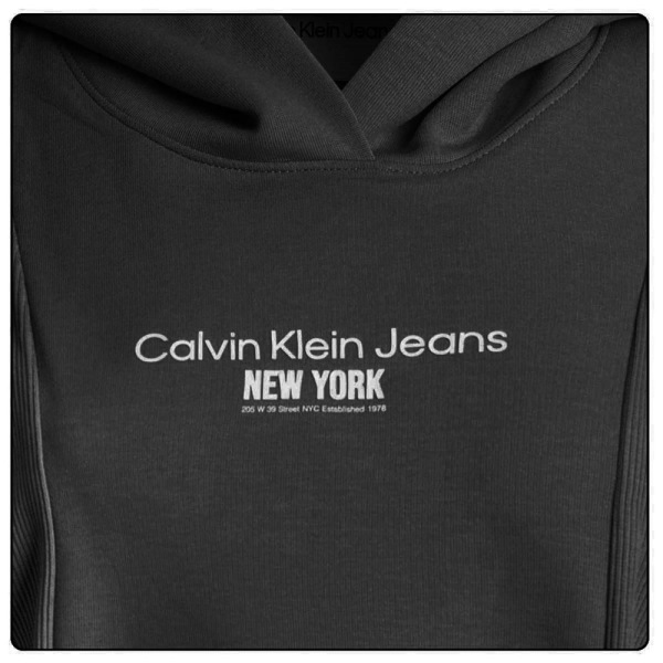 Sweatshirts Calvin Klein J20J220694BEH Svarta 158 - 162 cm/XS