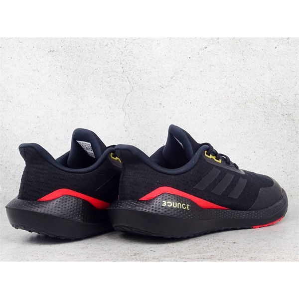 Sneakers low Adidas EQ21 Run J Sort 38 2/3