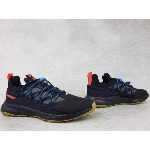 Lågskor Adidas Terrex Voyager 21 C Svarta 44