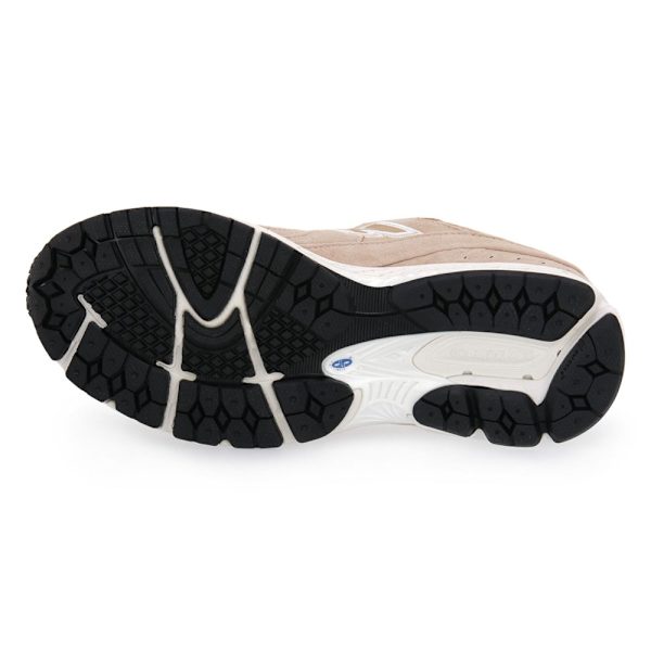 Puolikengät New Balance Ref M2002 Beesit 42.5