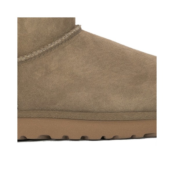 Skor UGG Alp Classic Ultra Mini Bruna 40