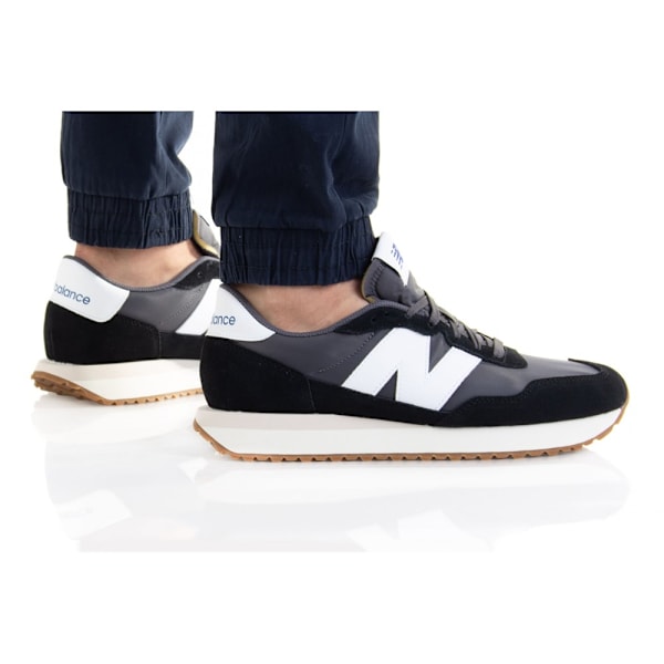 Sneakers low New Balance 237 Sort 42.5