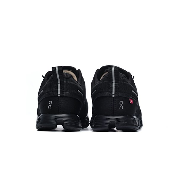 Sneakers low On On On Cloud 5 Waterproof Sort 39