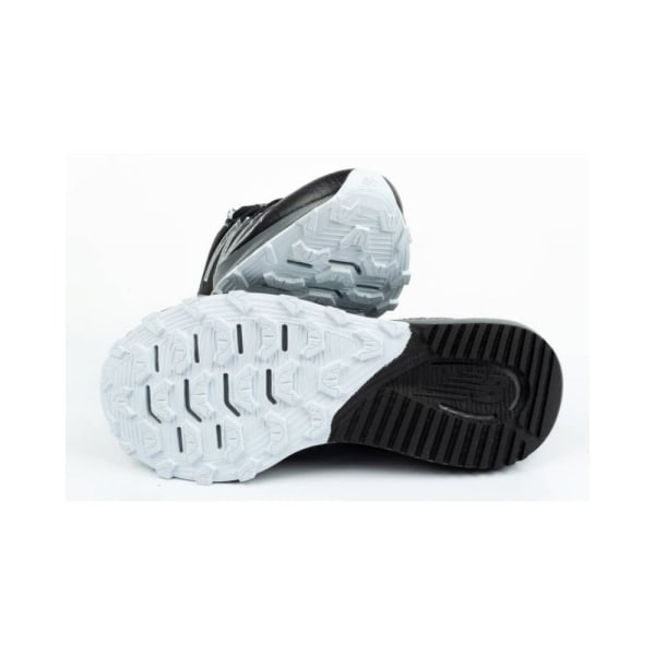 Sneakers low New Balance Fuelcore W Sort 36