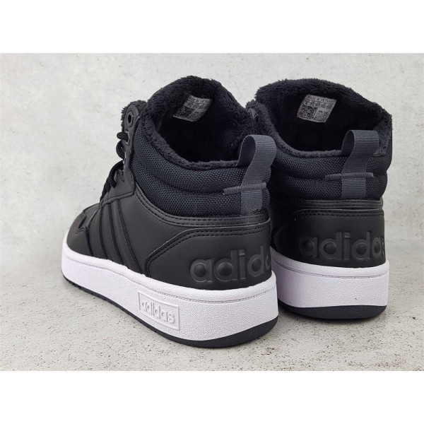 Kengät Adidas Hoops 30 Mid Wtr Mustat 43 1/3