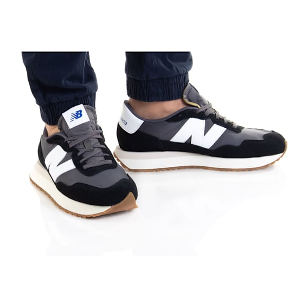 Sneakers low New Balance 237 Sort 42.5