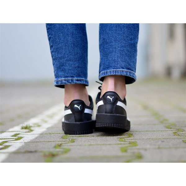 Sneakers low Puma Carina Pfs Sort 37