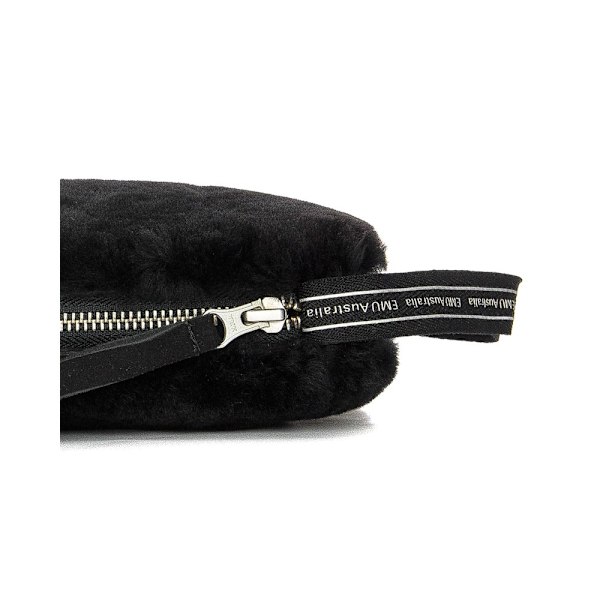 Käsilaukut Emu Small Clutch Black Mustat
