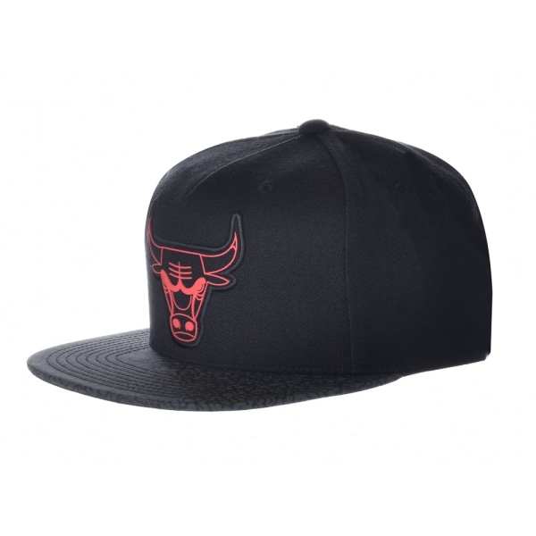 Mössar Mitchell & Ness Chicago Bulls Svarta Produkt av avvikande storlek