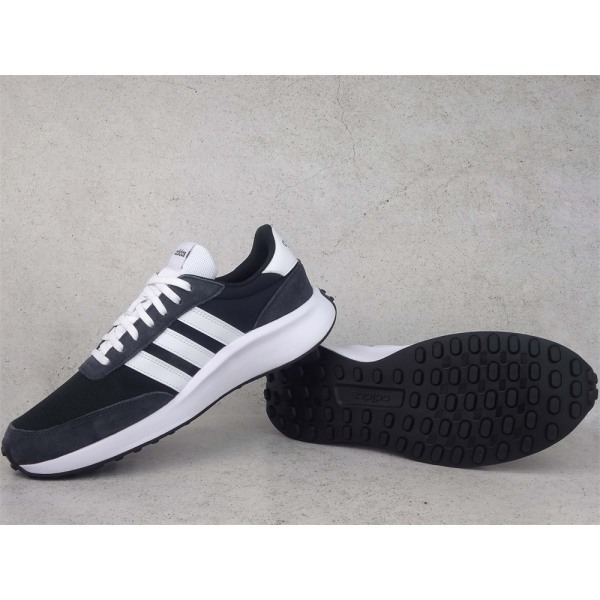 Sneakers low Adidas Run 70S Sort 40 2/3