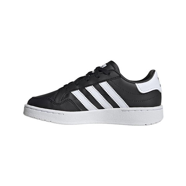 Sneakers low Adidas Team Court C Sort 30