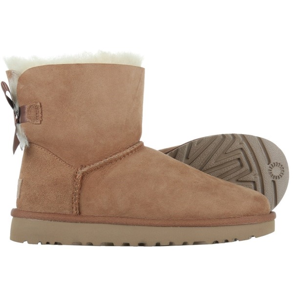 Saapikkaat UGG Mini Bailey Bow II Beesit 38