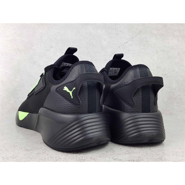 Sneakers low Puma Retaliate 2 Sort 44