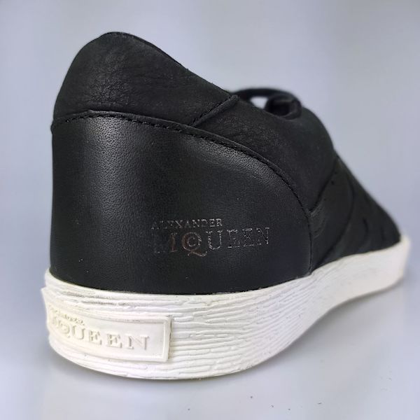 Lågskor Puma Khomus Alexander Mcqueen Svarta 38