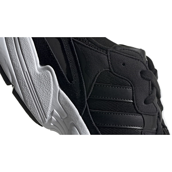Sneakers low Adidas YUNG96 Sort 45 1/3