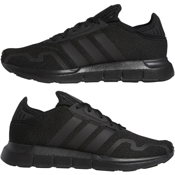 Puolikengät Adidas Swift Run X Mustat 44