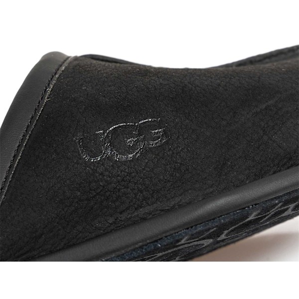 Tofflor UGG Scuff Svarta 40