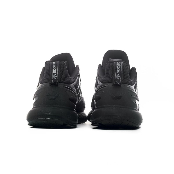 Sneakers low Adidas ZX 2K Boost 20 J Sort 37 1/3