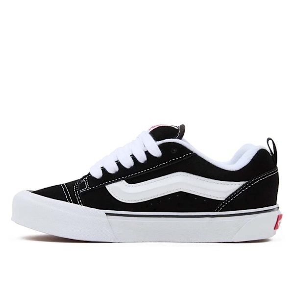 Sneakers low Vans Knu Skool Sort 39