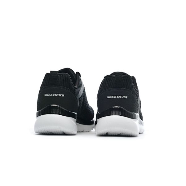 Puolikengät Skechers Dynamight 20 Mustat 41