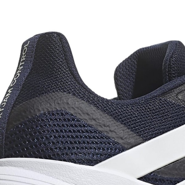Lågskor Adidas HQ8808 Grenade 44