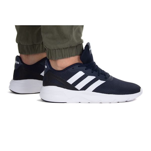 Lågskor Adidas Nebzed Vit,Grenade 47 1/3