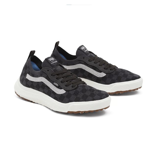 Puolikengät Vans UA Ultrarange VR3 Mustat 41