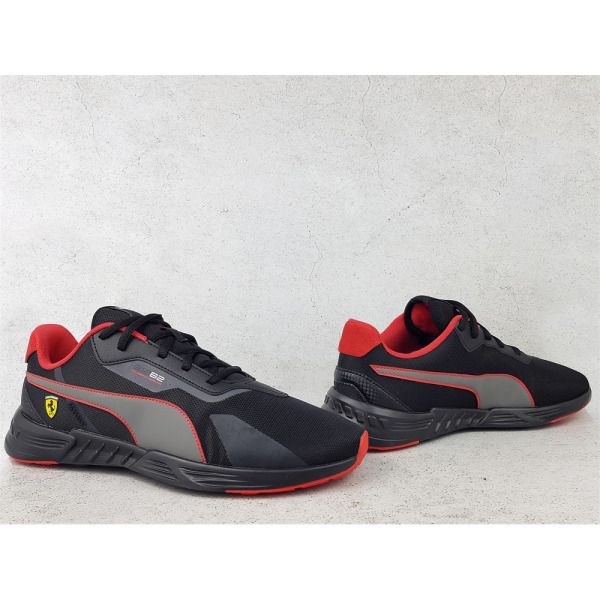 Sneakers low Puma Ferrari Tiburion Sort 40.5