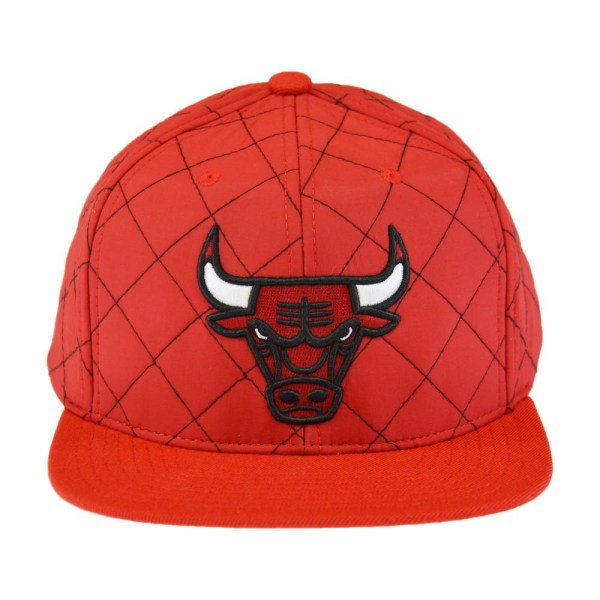 Mössar Mitchell & Ness Nba Quilted Taslan Snapback Chicago Bulls Röda Produkt av avvikande storlek