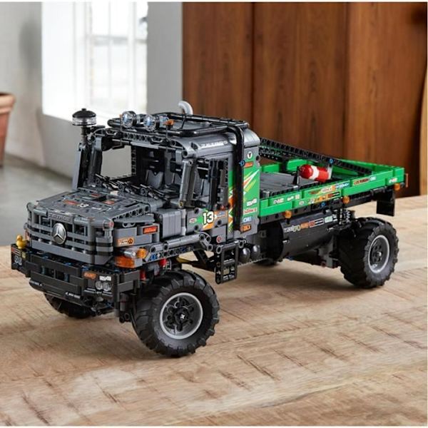 LEGO® Technic Mercedes-Benz Zetros 4x4 Testtruck 42129 - Appkontroll Svart