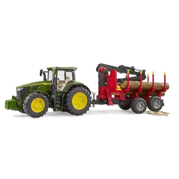 John Deere 7R med skogsvagn och 4 trästammar