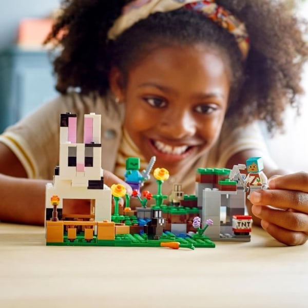 LEGO 21181 Minecraft The Rabbit Ranch, leksak, med husdjur, zombie, TNT minifigurer, pojkar och flickor från 8 år och uppåt Flerfärgad