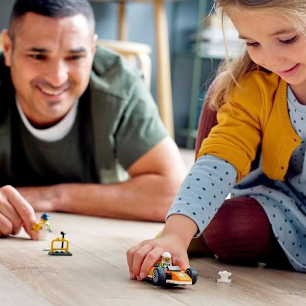 LEGO® 60322 City Great Vehicles -kilpa-auto, luovat Formula 1 -tyyliset lelut 4-vuotiaille ja sitä vanhemmille lapsille minihahmoilla Blå